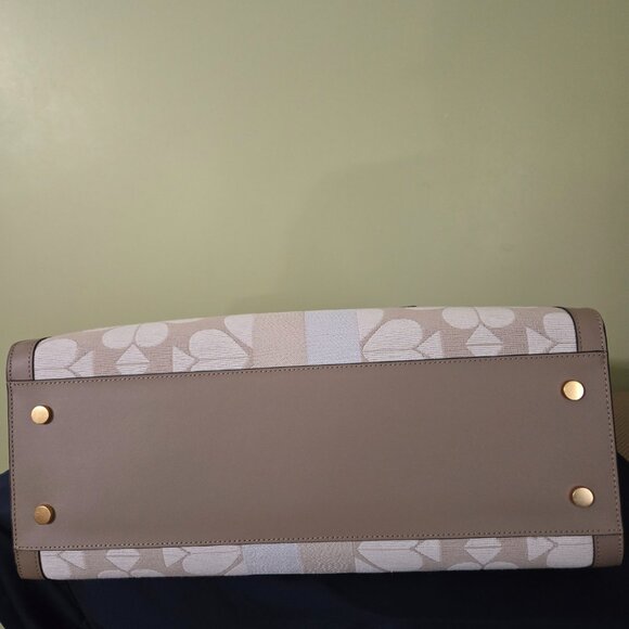 KATE SPADE Oversized Spade Flower Jacquard Stripe Manhattan Large Tote (New) - Picture 6 of 10